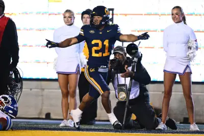 Sagapolutele leads Cal to a 38-35 upset win over No. 21 SMU in final minute