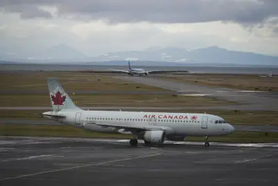 Air Canada to begin cancelling flights ahead of possible strike by flight attendants