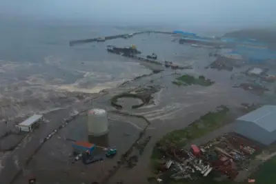 Russia’s Far East ‘land of fire and ice’ avoids major damage from 8.8-magnitude quake, tsunami