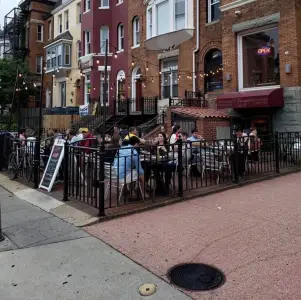 Salvadoran restaurant in Columbia Heights struggles amid fears of ICE Raids