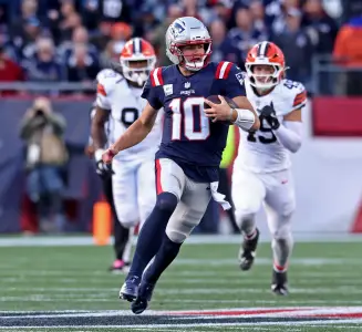 Patriots QB Drake Maye builds on MVP case, shreds Browns with perfect 2nd half in blowout win