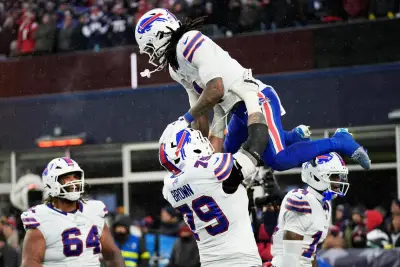 Bills remontan desventaja de 21 puntos y vencen 35-31 a Patriots, siguen en la lucha por la AFC Este