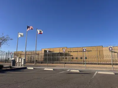 Migrants face a choice: Wait years for a hearing, or agree to be deported now