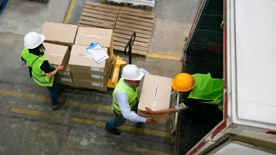 Crime rings, hackers join forces to hijack trucks nationwide, fueling major holiday shipping security fears