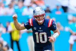 Patriots-Steelers preview: How Drake Maye can beat Aaron Rodgers in Week 3