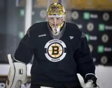 Bruins will ice NHL-heavy lineup against Flyers on Monday