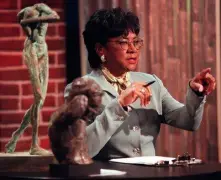 Belva Davis, a pioneering Bay Area journalist, dies at 92