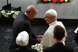 Pope Leo XIV encourages Turkey to be a force for peace on his first foreign trip