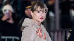 Taylor Swift fires back with four-word message to critics who tell her to 'go away'