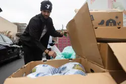 NBA player and Boston native Shabazz Napier joins Thanksgiving giveback: ‘An opportunity to do what so many people did for me’