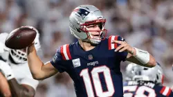 Drake Maye leads Patriots to upset victory over previously undefeated Bills