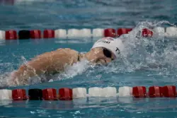 Katie Ledecky beats her own American record in 1650 freestyle event in College Park