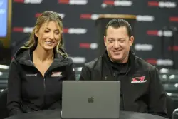 Tony Stewart jokes about sleeping on the couch if he wins drag race against wife Leah Pruett