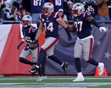 Patriots mailbag: Who are the most irreplaceable players on the 2025 team?
