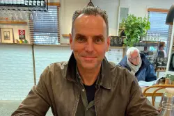 Ex-Marine fights extradition from Australia to U.S. over training Chinese pilots