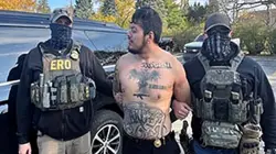 Former DACA recipient with violent criminal past flees ICE, tries balcony jump during Chicago arrest